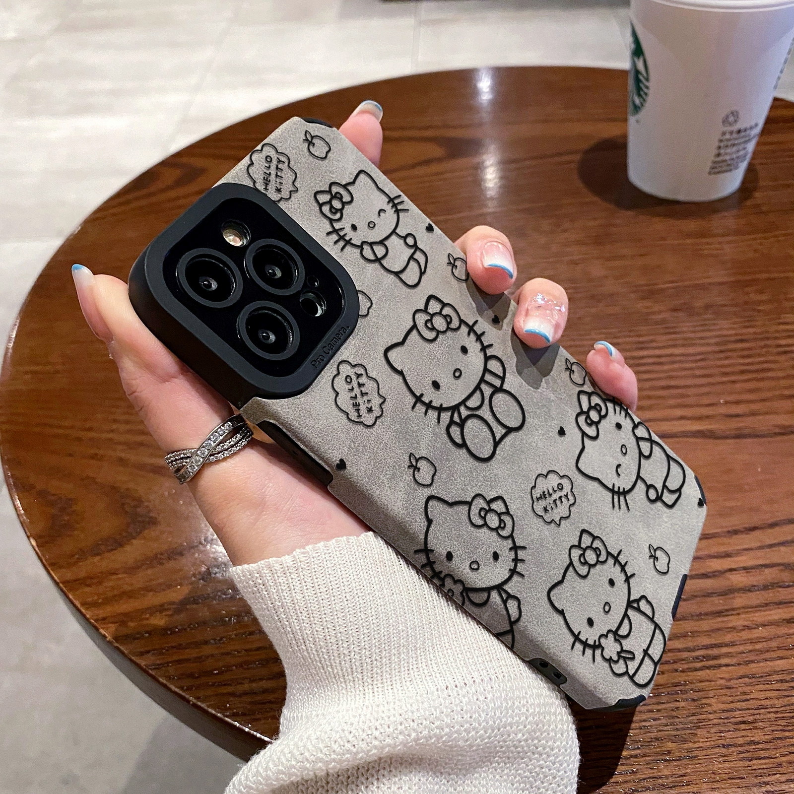 翻毛皮凯蒂猫手机壳适用苹果17Air16promax小米15情侣iphone14华为mate70pura80荣耀vivo红米k90opporenoiQOO