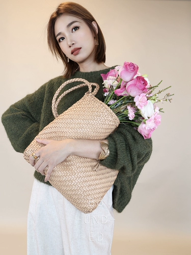 Ретро вместительная и большая сумка на одно плечо, 2025 года, французский стиль, из натуральной кожи