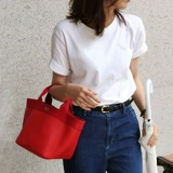 Японская домохозяйка Круг Ман Рука в сумочке