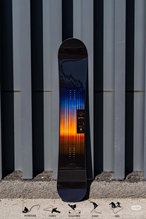 Moss单板滑雪板2526日本刻滑板刻平板KING技术滑行