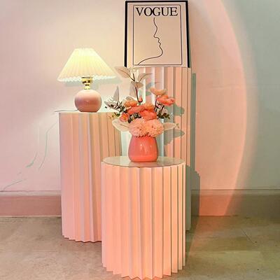 中岛地台产品陈列橱窗化妆品展示柜展示台折纸圆柱展示架道具作品