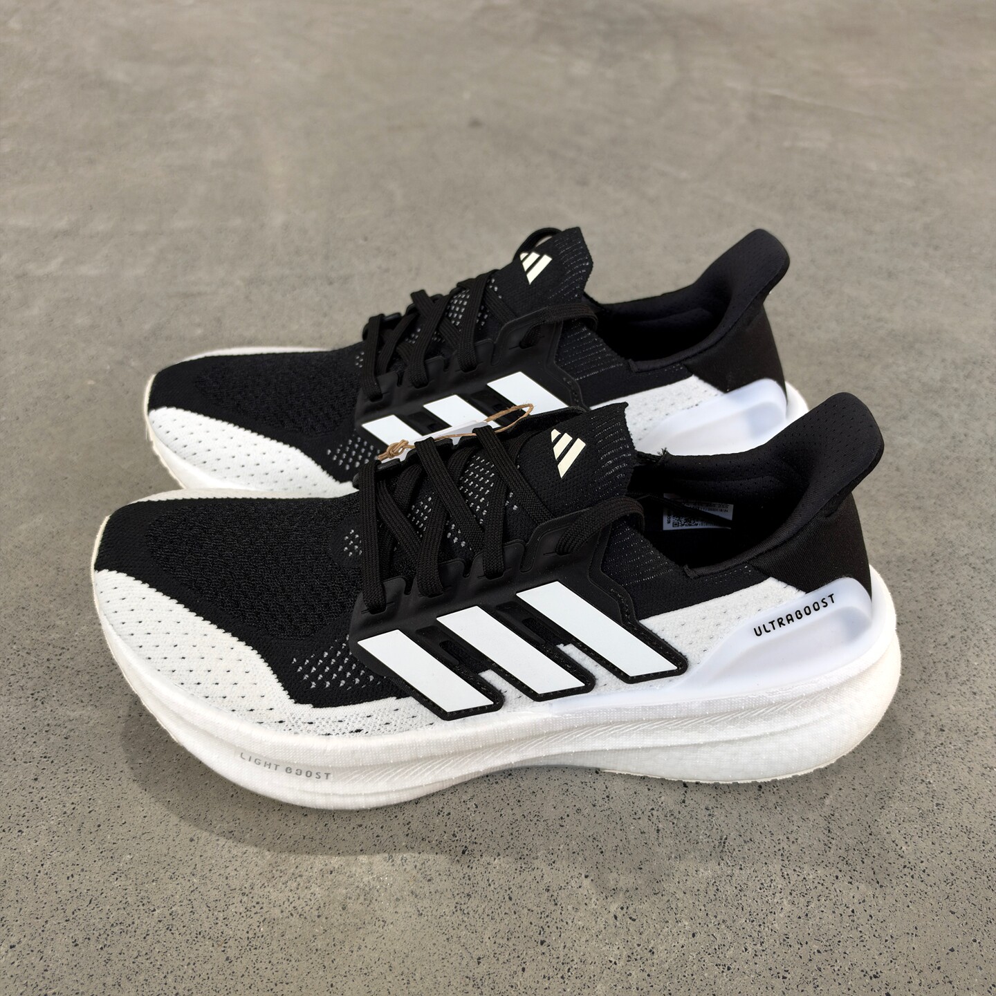 Adidas 阿迪达斯 ULTRABOOST 5 男女缓震舒适透气跑步鞋 IF1480