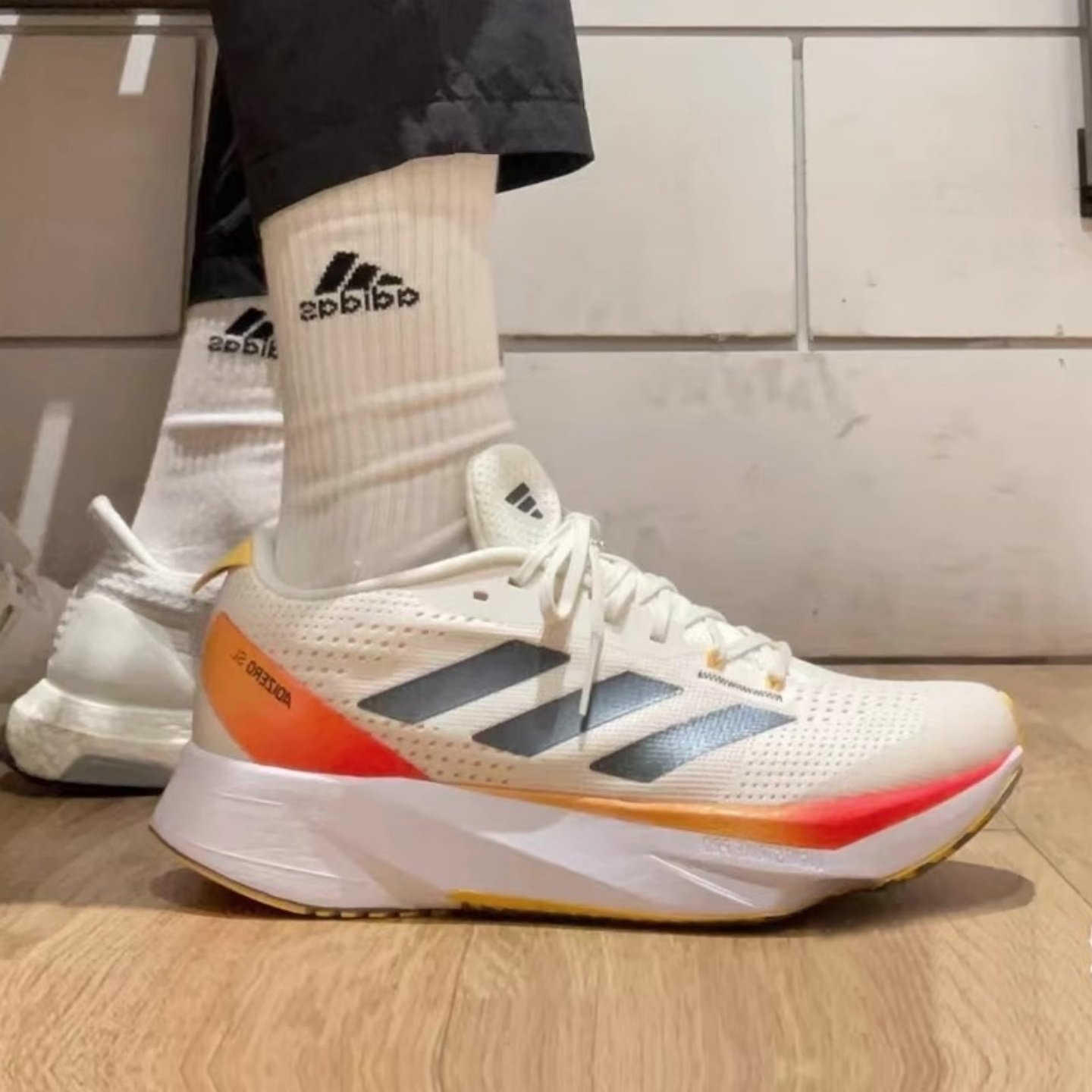 Adidas 阿迪达斯 ADIZERO SL 女子训练专业竞速跑步运动鞋 IG3341,运动鞋new,跑步鞋,淘宝优惠券,粉丝福利购,淘宝优惠卷