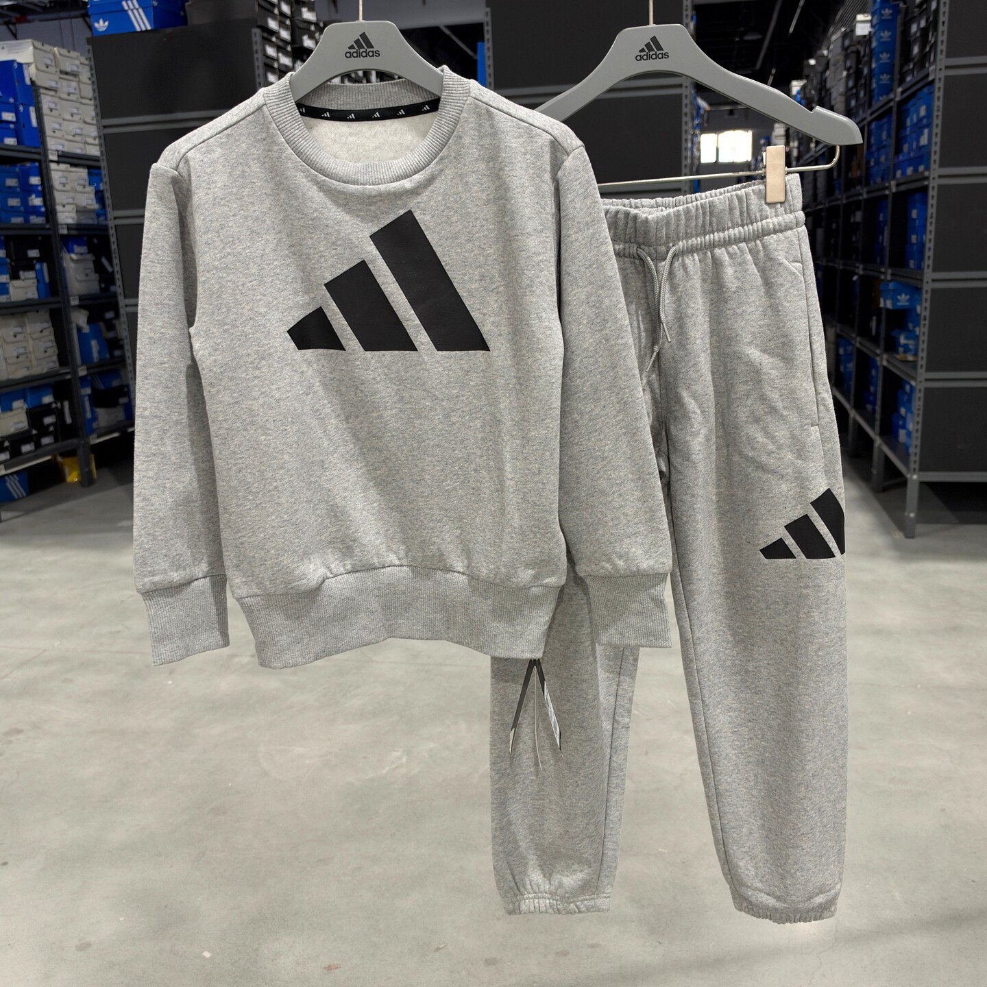 Adidas 阿迪达斯 中大儿童薄绒保暖秋冬运动套装 JC9725 JE1385