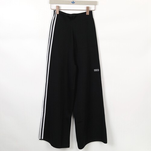 阿迪达斯女款时尚百搭宽松长裤