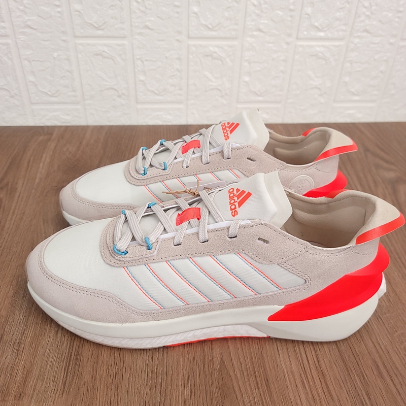 阿迪达斯男女减震舒适运动跑步鞋