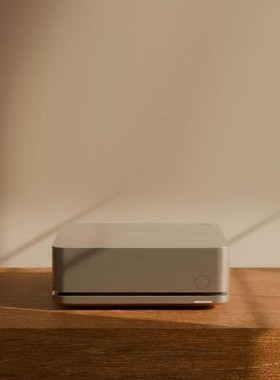 Ultrahuman Home 居家环境监测传感器 追踪 温湿度 空气 光照噪音