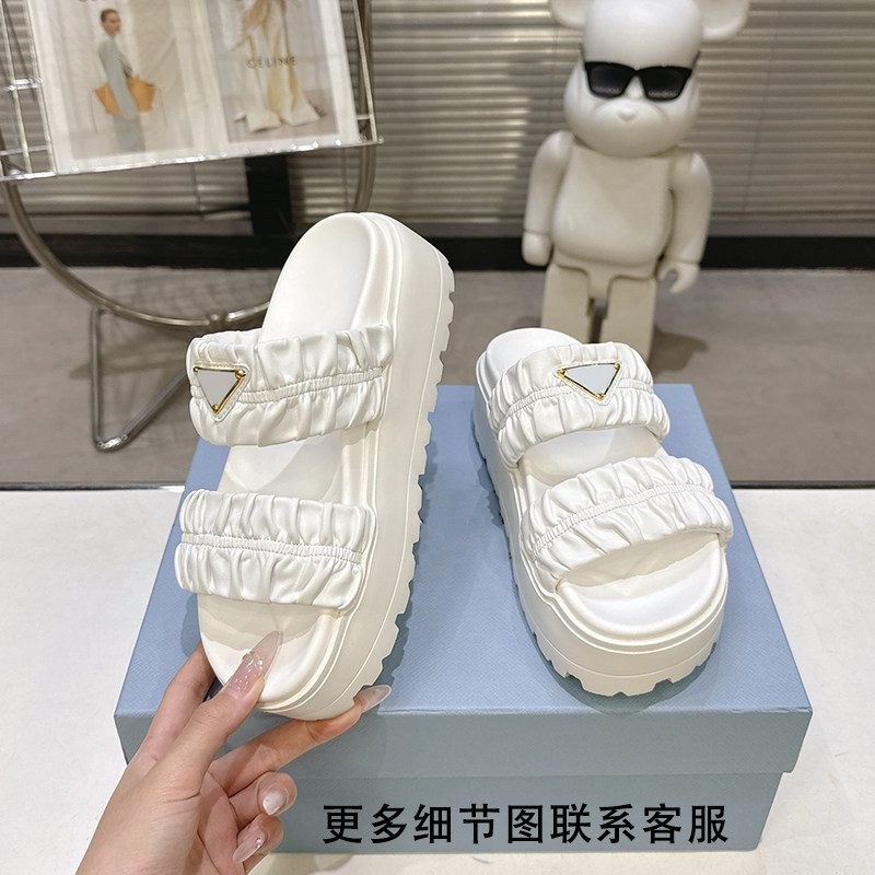 p家2026夏新款厚底松糕底增高拖鞋网红刘雯同款时尚百搭舒适凉鞋