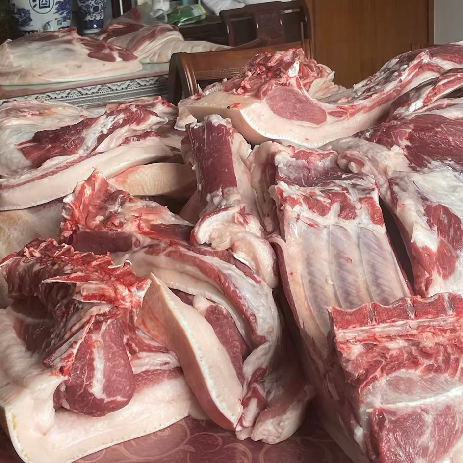 甘肃农家散养土猪肉新鲜现杀五花肉后腿肉排骨肉