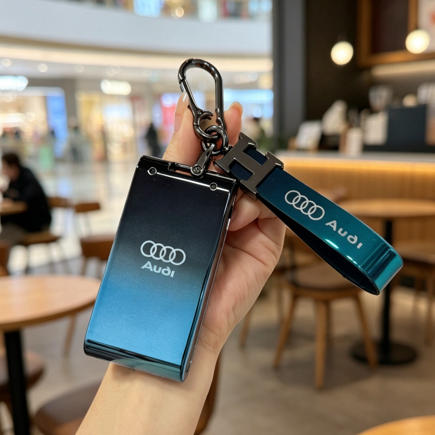 奥迪E5/E7X碳纤纹钥匙套不挡信
