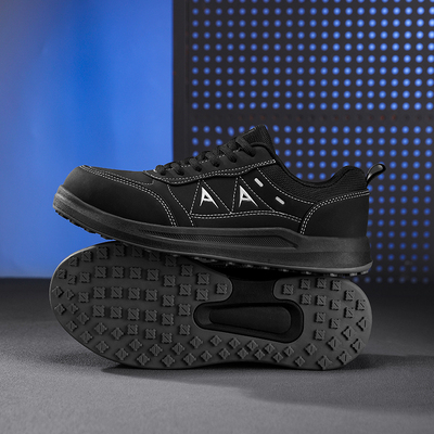 黑色防水劳保鞋男轻便防砸防刺穿