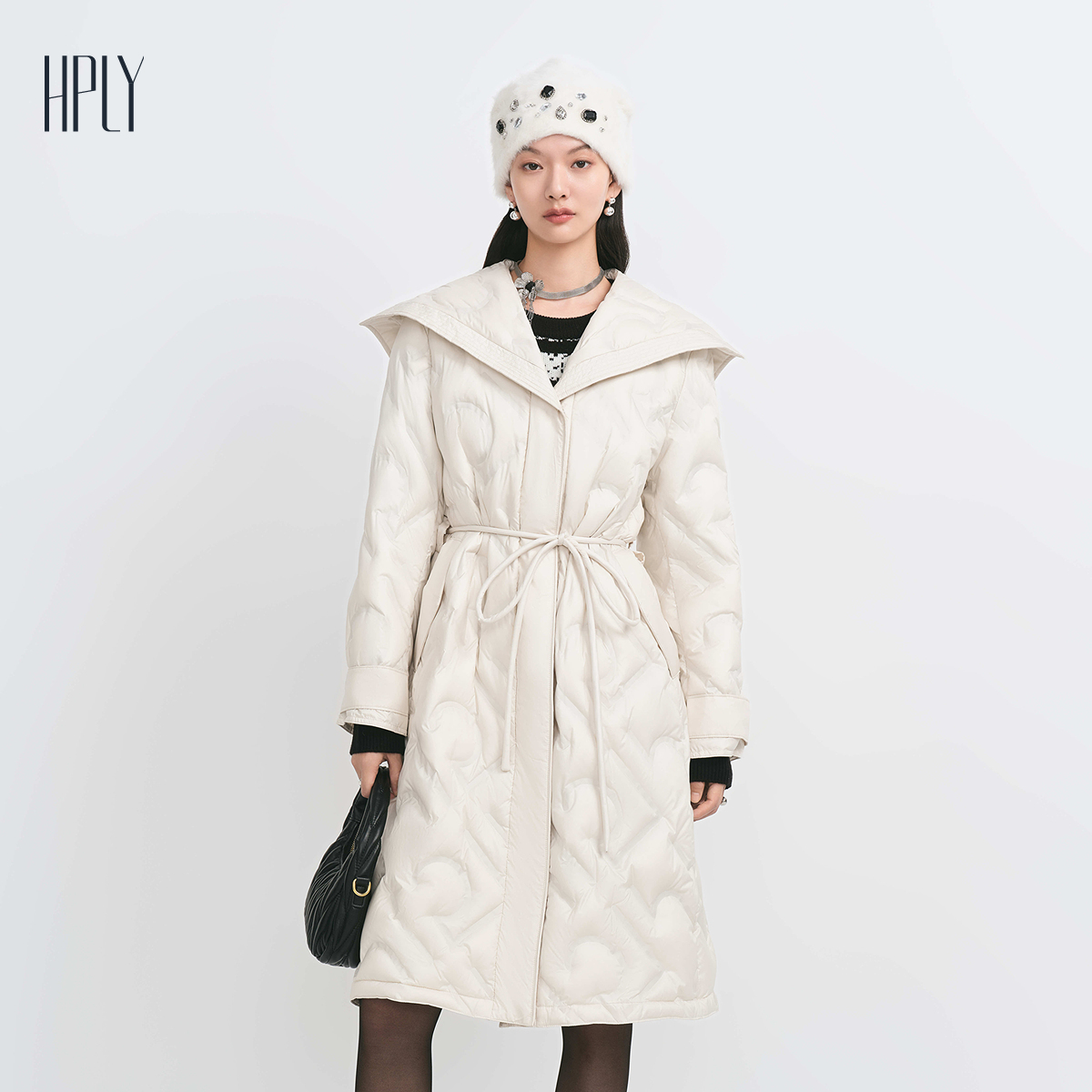 时髦翻领 系带设计 时尚压纹