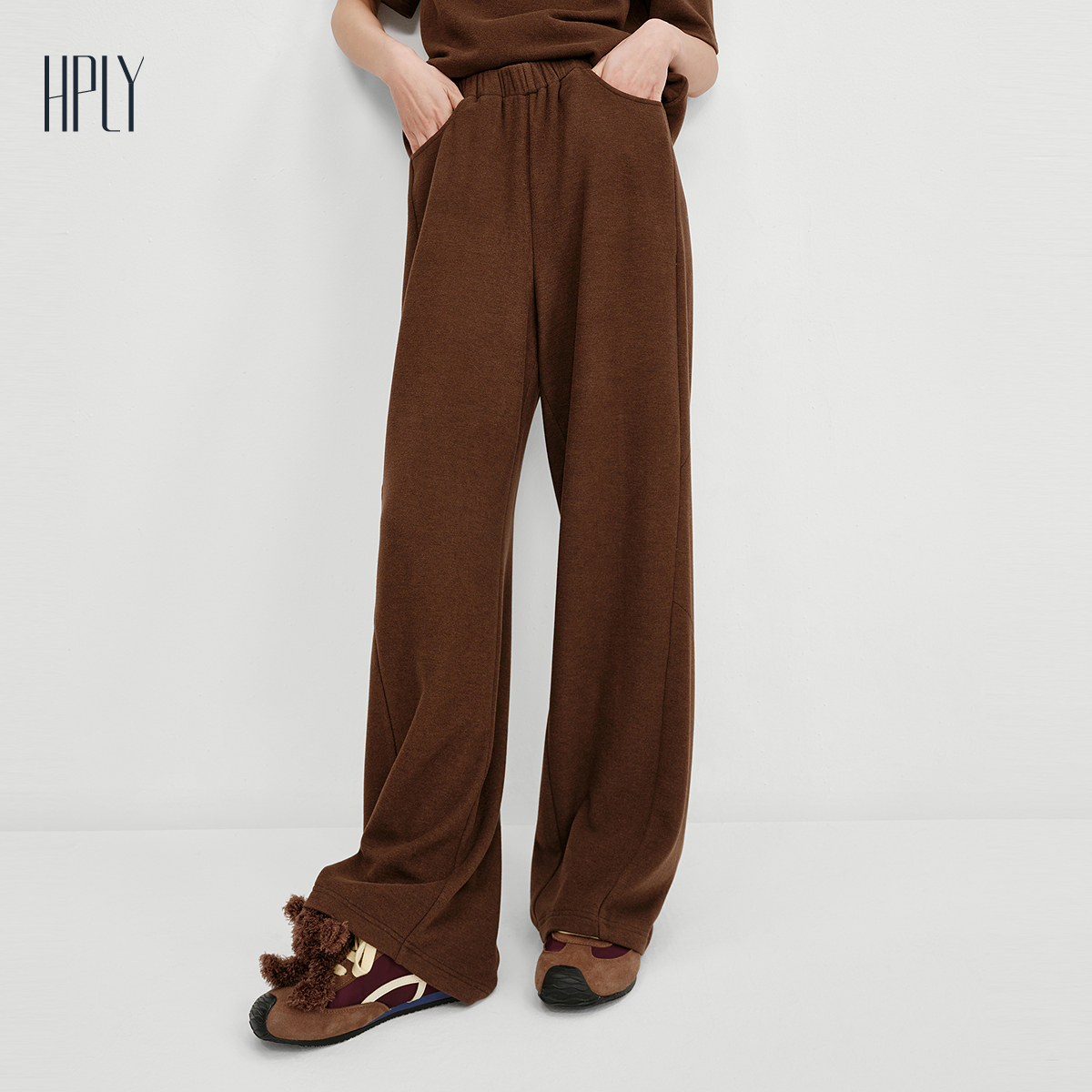 松紧腰头 内里加绒 宽松阔腿