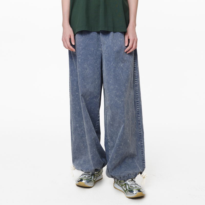 松紧腰、口袋、抽绳