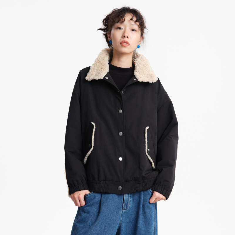 立领、口袋、毛绒撞布