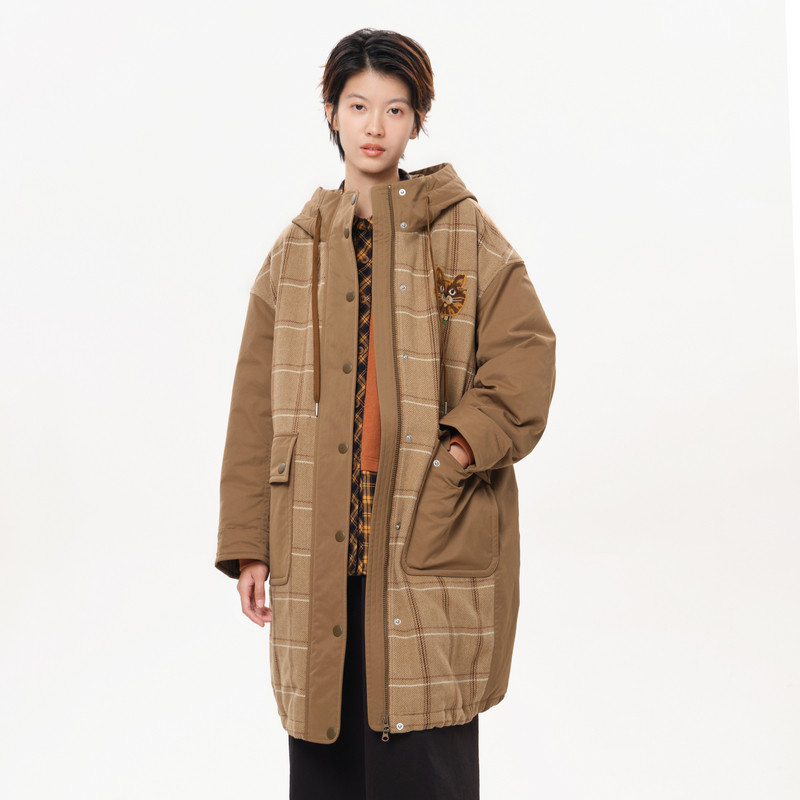 连帽、口袋、贴布绣