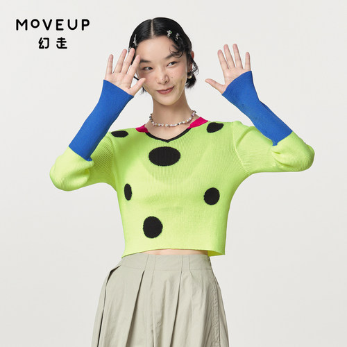 商场针织衫Moveup设计师