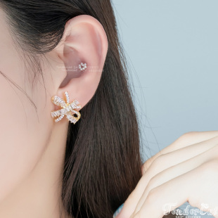 Cubic Ribbon Earrings 气质水钻多层丝带耳钉梯形锆石蝴蝶结耳环