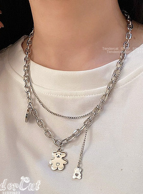 椭圆环链钛钢卡通爱心小熊