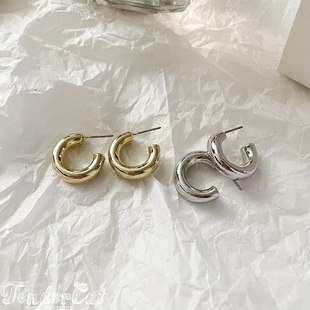 Bold daily mini ring earrings 极简欧美风光泽感粗圆环C形耳环