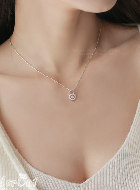 可爱闪耀锆石小鹿坠锁骨项链