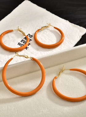 橙色滴油素圈耳环2025新款高级感耳钉耳饰品港风独特彩色时尚耳圈