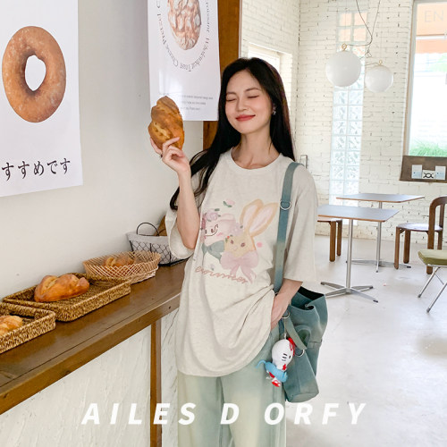可爱街头宽松圆领甜美短袖T恤女