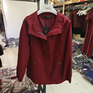 馨克丽3891福太太休闲连帽妈妈款 风衣2025春秋减龄中老年女外套