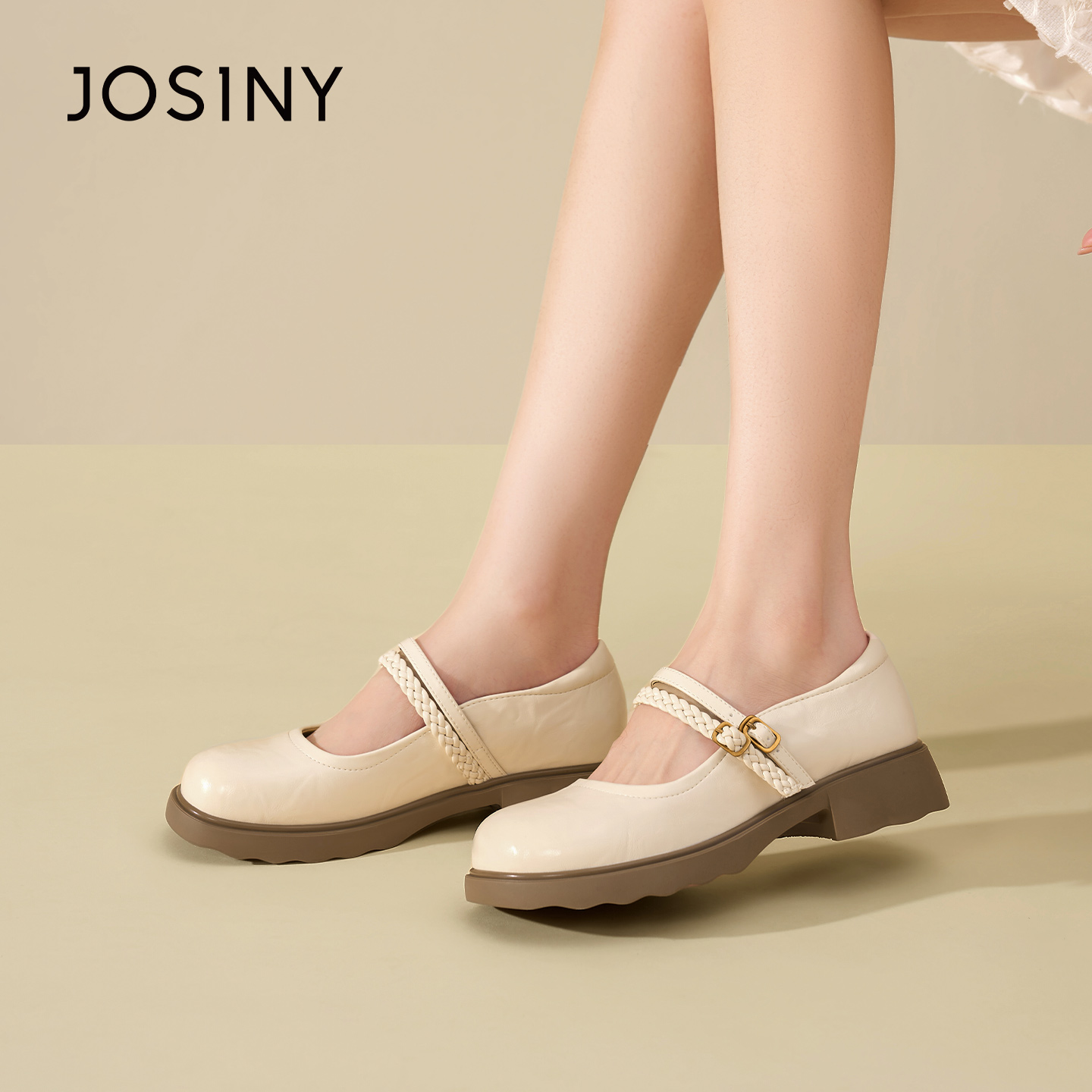 卓诗尼2026春季新款粗跟小皮鞋时尚舒适学院鞋潮流百搭浅口单鞋女