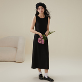 one more2025年夏季 小黑裙高级感年会礼服吊带连衣裙女针织背心裙