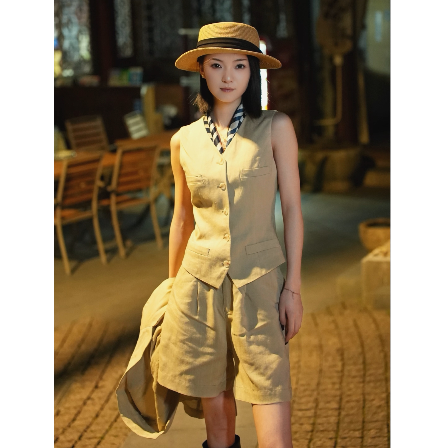 one more通勤休闲INS风时尚套装无袖背心+短裤小众显瘦气