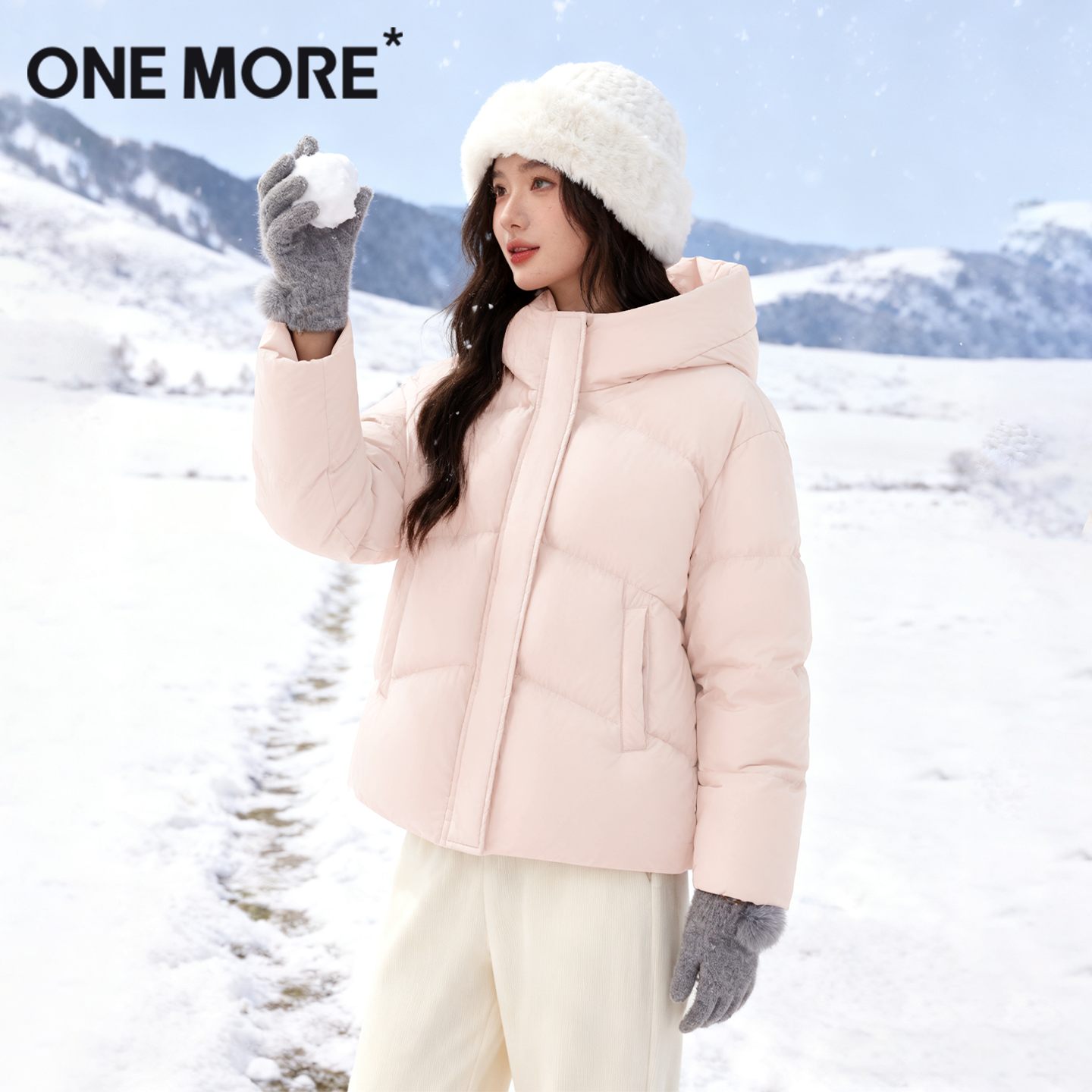onemore鸭绒羽绒服女连帽