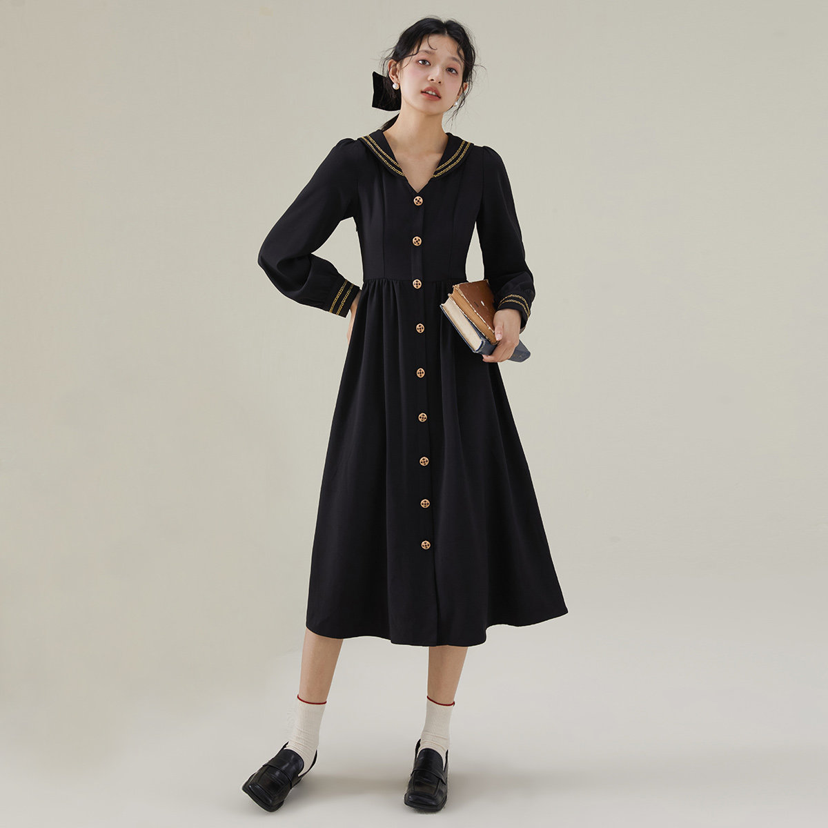 one more2026春长袖翻领小香风法式连衣裙高级感女收腰显