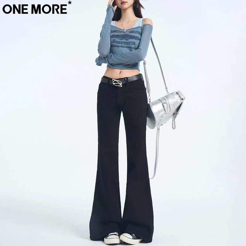 One More辣妹低腰黑色微喇牛仔裤女秋季新款修身提臀显瘦喇叭