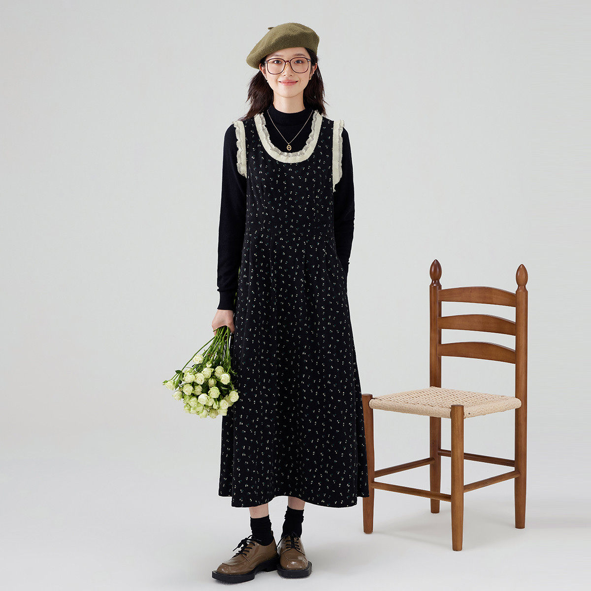 one more显瘦花边拼接连衣裙女2025秋季法式高级感碎花背