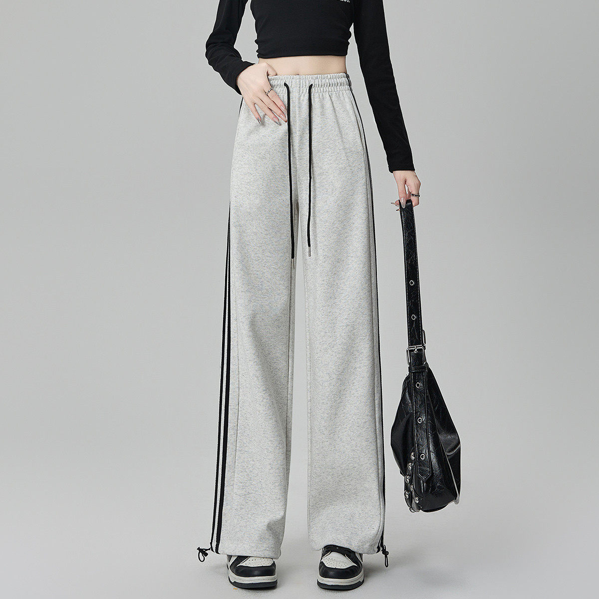 one more美式休闲宽松运动裤条纹女2025夏新款简约风抽绳垂感长裤,女装/女士精品,休闲裤,淘宝优惠券,粉丝福利购,淘宝优惠卷