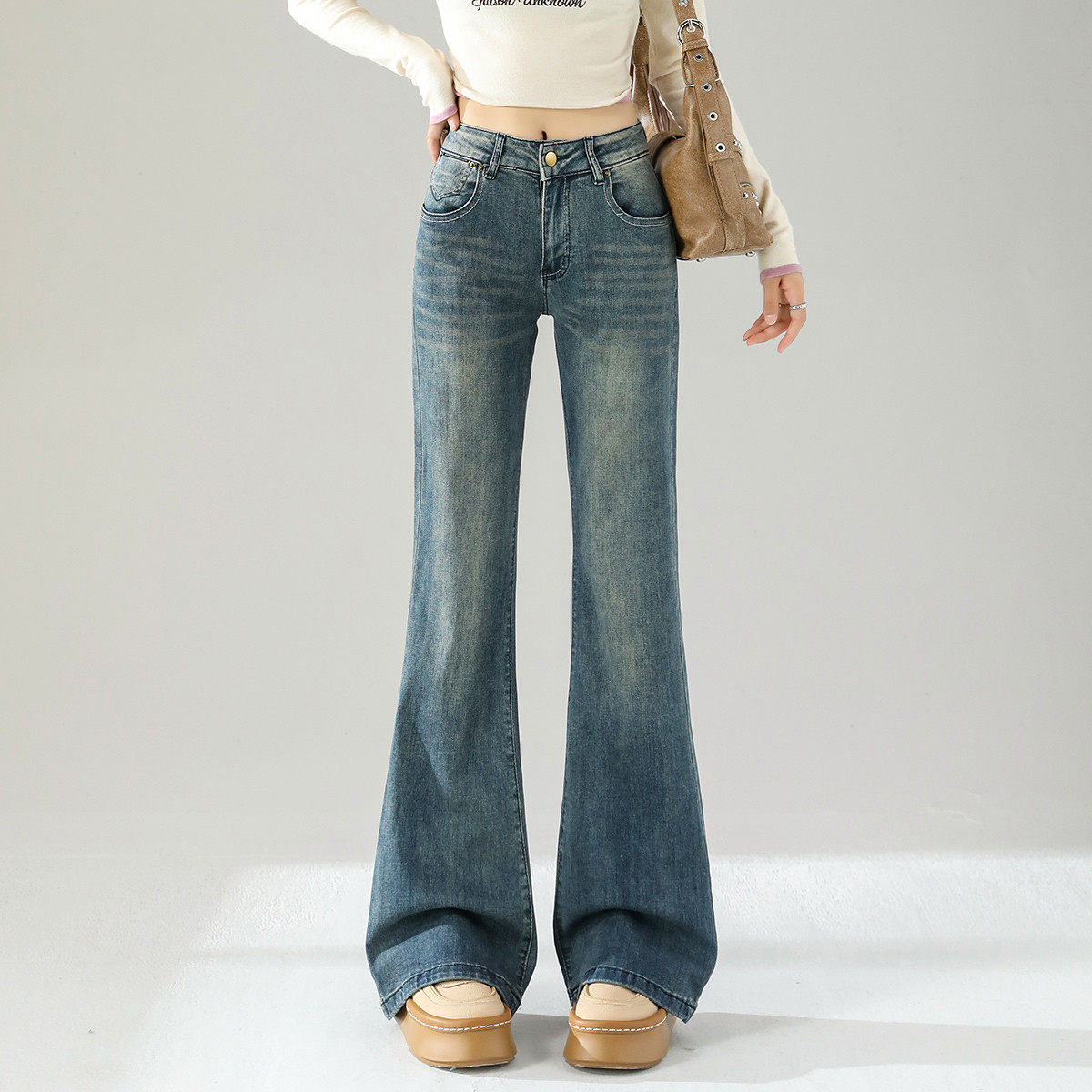 one more美式辣妹低腰窄版微喇裤2025冬弹力修身显瘦设计