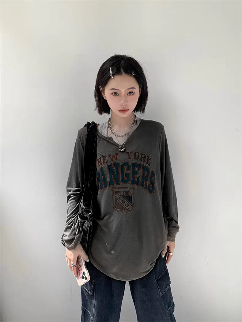 特大码2-300斤胖mm秋季打底衫薄款字母印花慵懒风中长款长袖T恤女