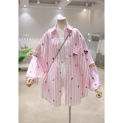 胖m2-300斤特大码经典撞色减龄条纹刺绣立体卡通衬衫女宽松polo领
