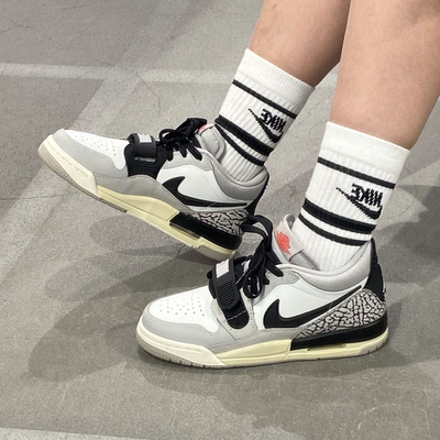 Nike耐克Air Jordan AJ312GS款高帮耐磨运动休闲篮球鞋AT4040-100