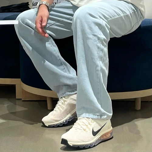 Nike/耐克 Air Max 2013 男子低帮运动休闲减震跑步鞋 HF3660-100