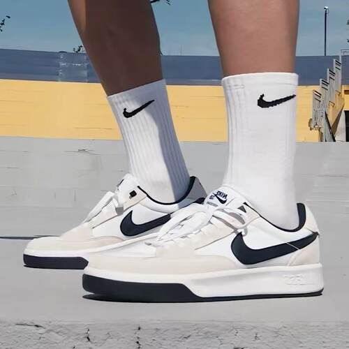 Nike/耐克SBADVERSARY男女滑板鞋冬季胶底情侣陆冲缓震CW7456-100