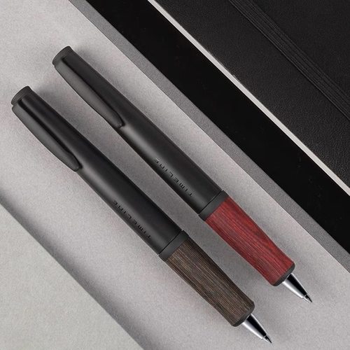 纵向书写 TVS¨ 百乐PILOT时光轴的故事 Timeline Story