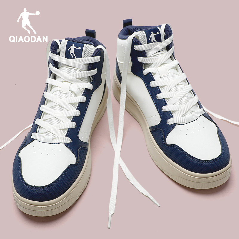 乔丹男鞋高帮板鞋皮面防水运动鞋