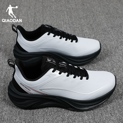 乔丹运动鞋男雨翼5皮面防水跑鞋