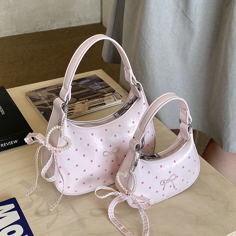 女童包包2026新款斜挎包儿童春夏天可爱手提包小女孩公主外出挎包