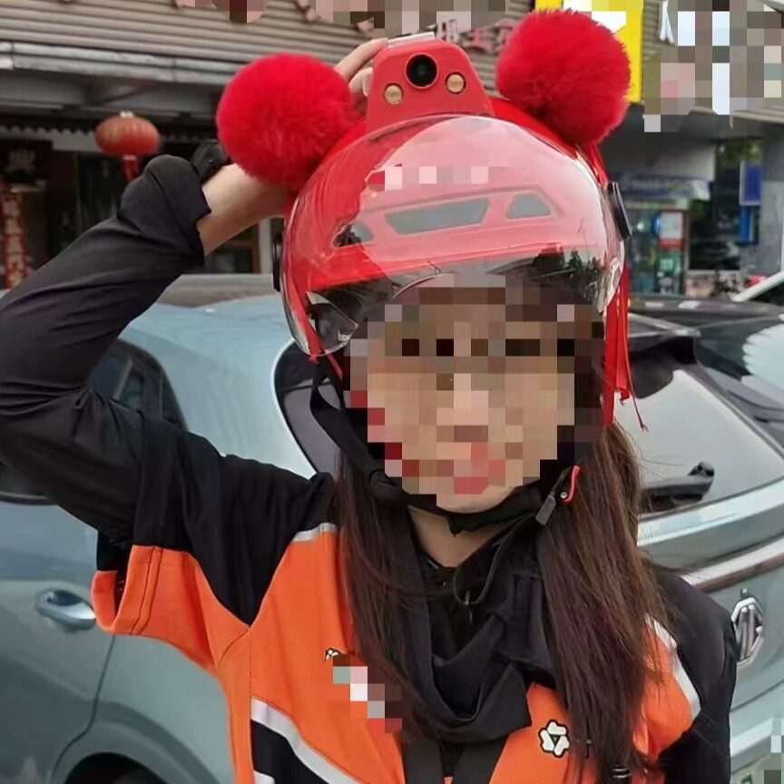 18h超级续航头盔记录仪4k分辨率带智能头灯运动相机骑手记录仪