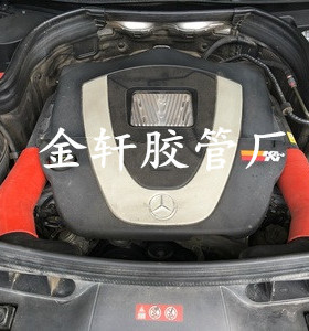 适用于奔驰W212E350E300E260M272C300GLK300GLK350进气管硅胶管