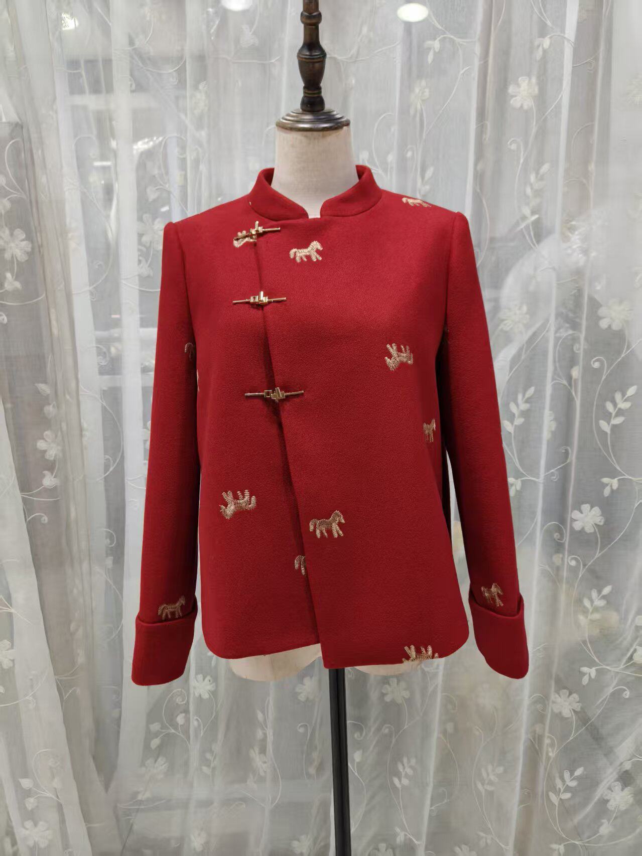 轻奢C395专柜正品2026冬新款女装时尚百搭显瘦气质款马年国风外套