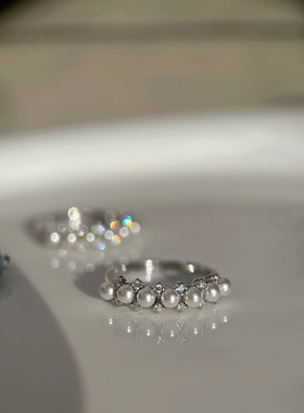 淡水珍珠戒指女秋冬2025新款爆款S925银轻奢高级感百搭独特食指戒